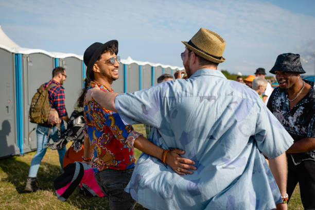 Best Event porta potty rental  in Mledgevle, IL
